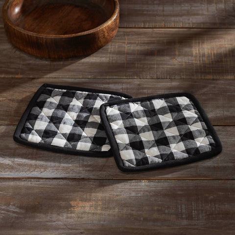 Annie Buffalo Check Black Pot Holder
