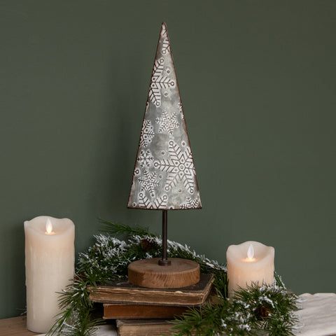 17" SNOWFLAKE STAMPED METAL TREE