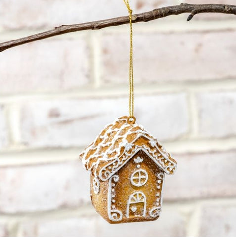 GINGERBREAD HOUSE ORNAMENT