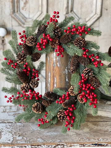 Tundra Berry Wreath | 22"