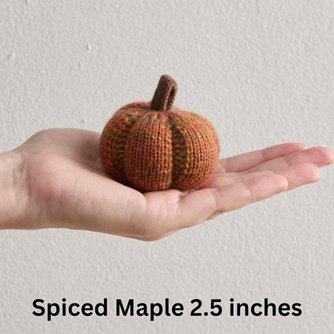 Cozy Knit Pumpkins "Spiced Maple" 2.5"